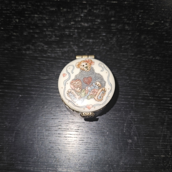Boyds Bears Decorative Trinket Box - White and Gold - Picture 2 of 5